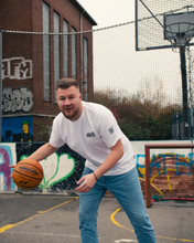 Lade das Bild in den Galerie-Viewer, RED LIGHTS T-SHIRT weiß