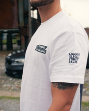 Lade das Bild in den Galerie-Viewer, RED LIGHTS T-SHIRT weiß